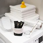Luxury & Air-conditioned Osko Near The Center Apartment